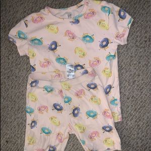 GAP Gurls Pajamas With Donuts on
